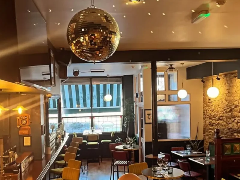 tabkle45-disco-ball